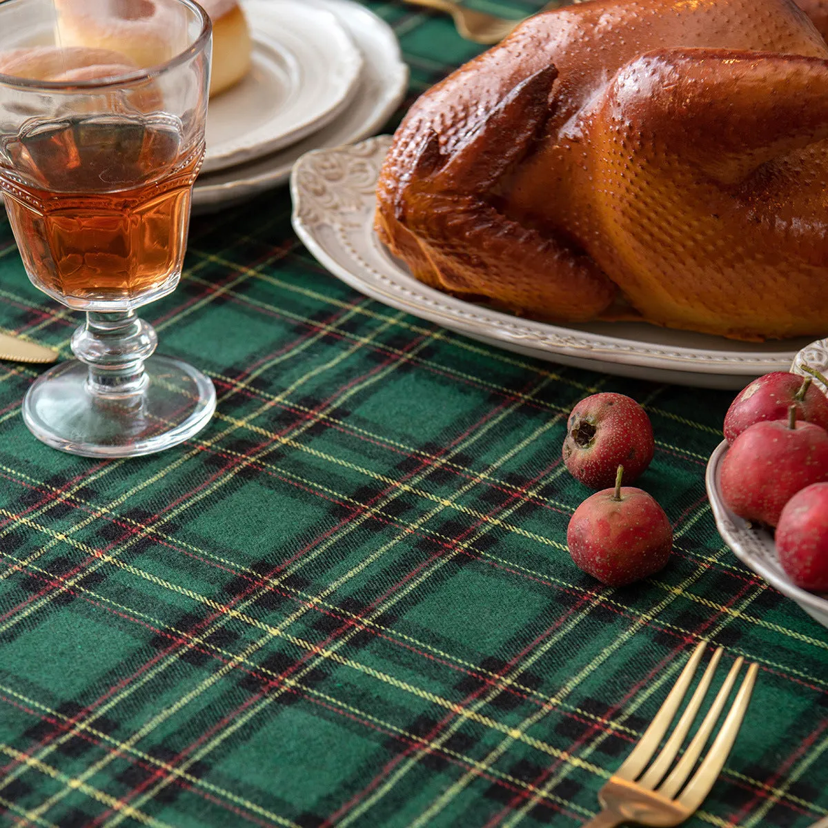 Christmas Holiday Tablecloth American Red Simple Plaid Table Mat Hotel Coffee Table Cloth Decorative Tablecloth