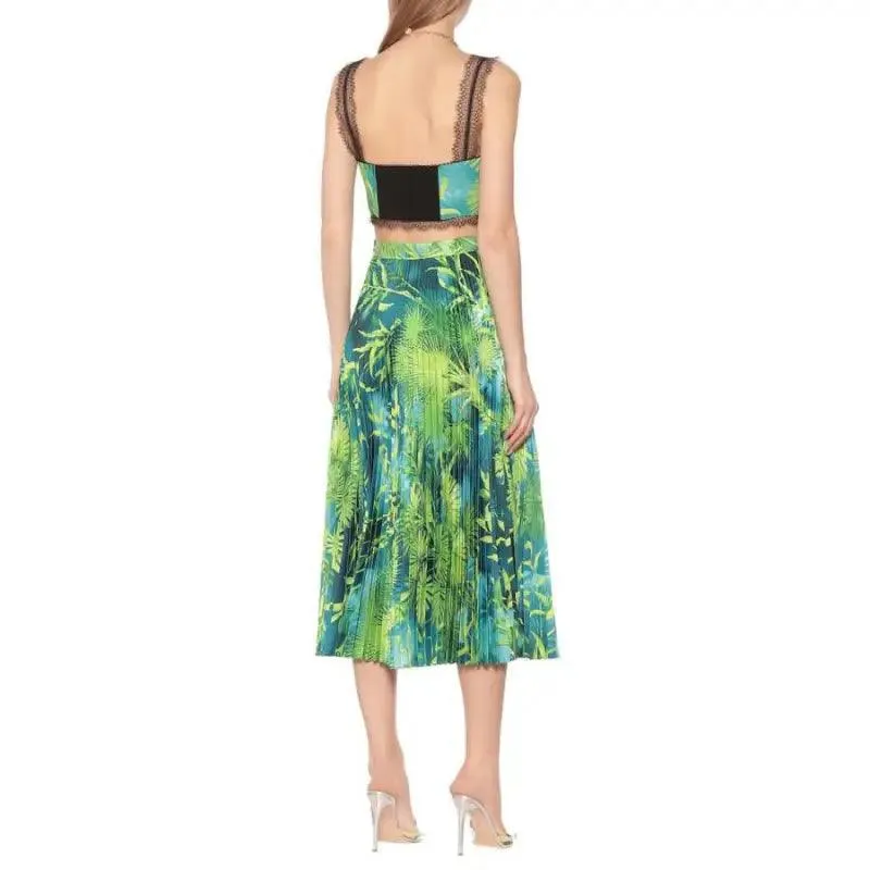 Holiday Style Halter Vest   Printed High-waisted Pleated Skirt
