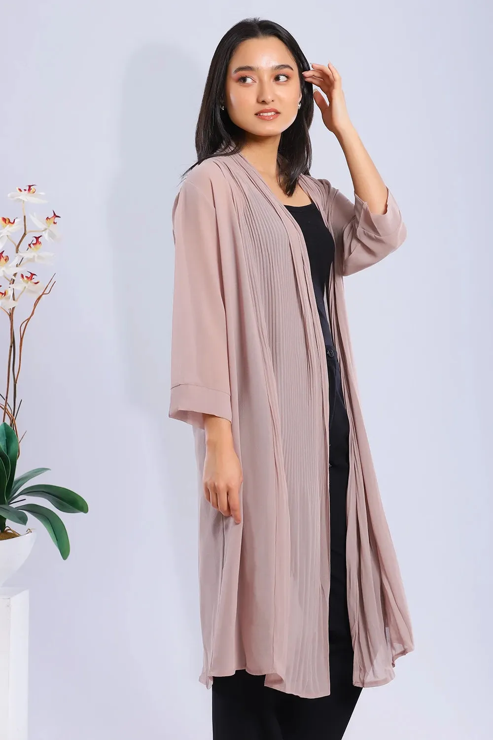 Pleated Long Shrug