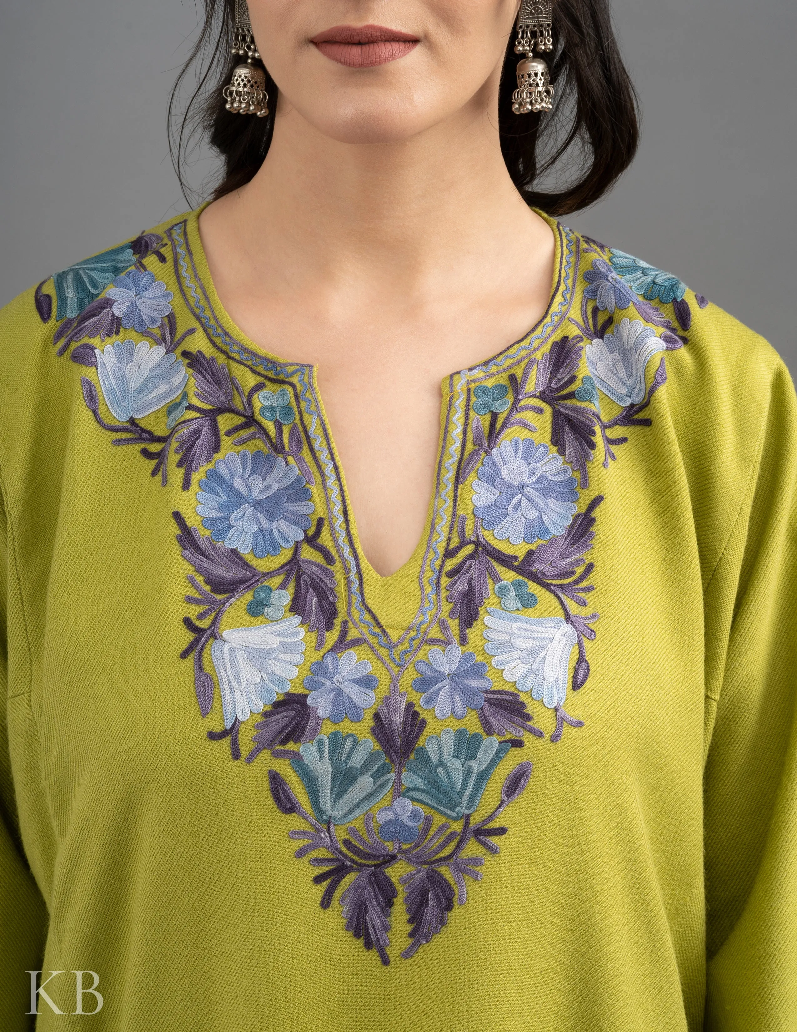 Rang-e-Khizan Avocado Blossom  Aari Phiran
