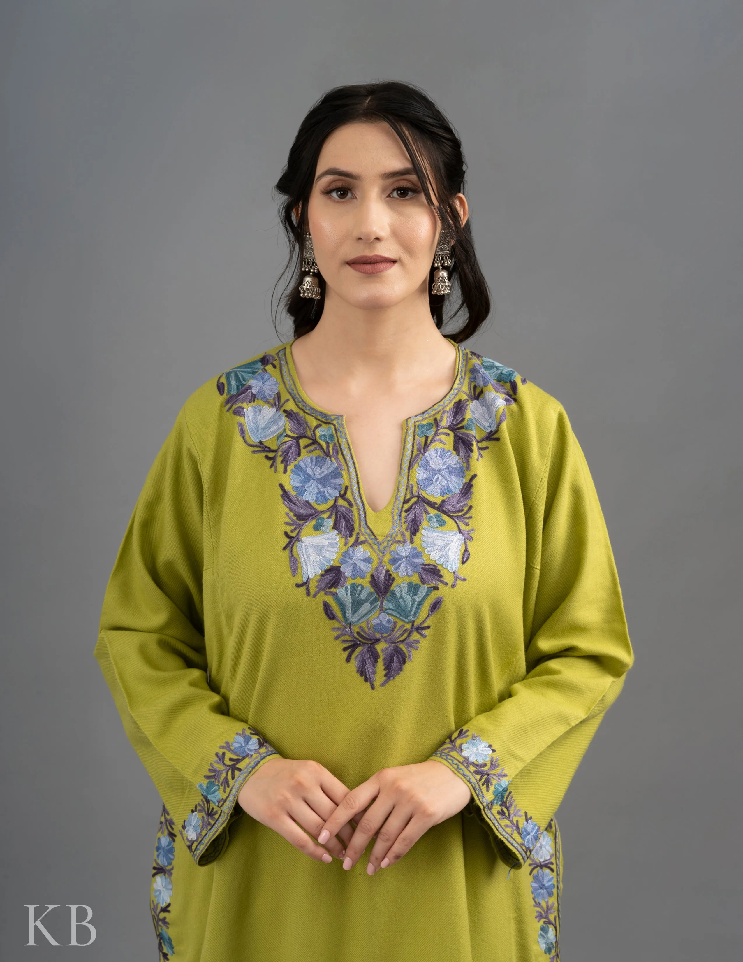 Rang-e-Khizan Avocado Blossom  Aari Phiran