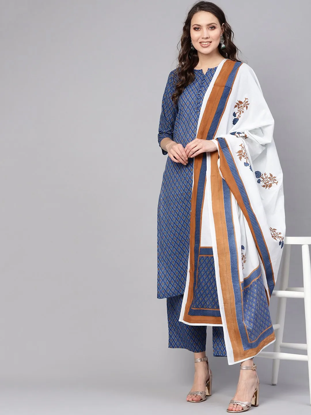 Women Blue & White Printed Kurta With Trousers & Dupatta